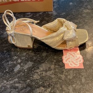 EUC SAM & LIBBY KLARA Gold Chunky Heels  7